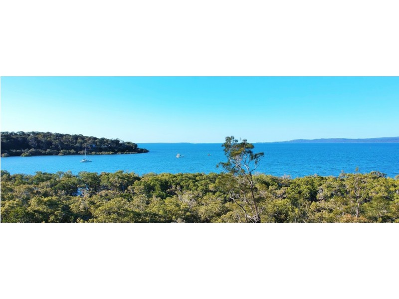 3 Beelong St, Macleay Island QLD 4184