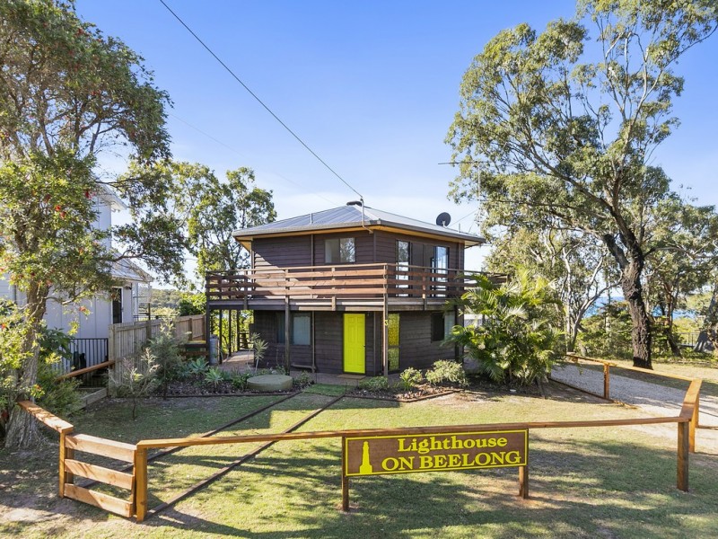 3 Beelong St, Macleay Island QLD 4184