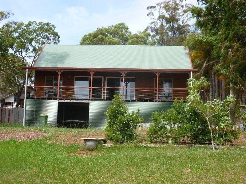 45 BLUE BAY CRESCENT, Macleay Island QLD 4184