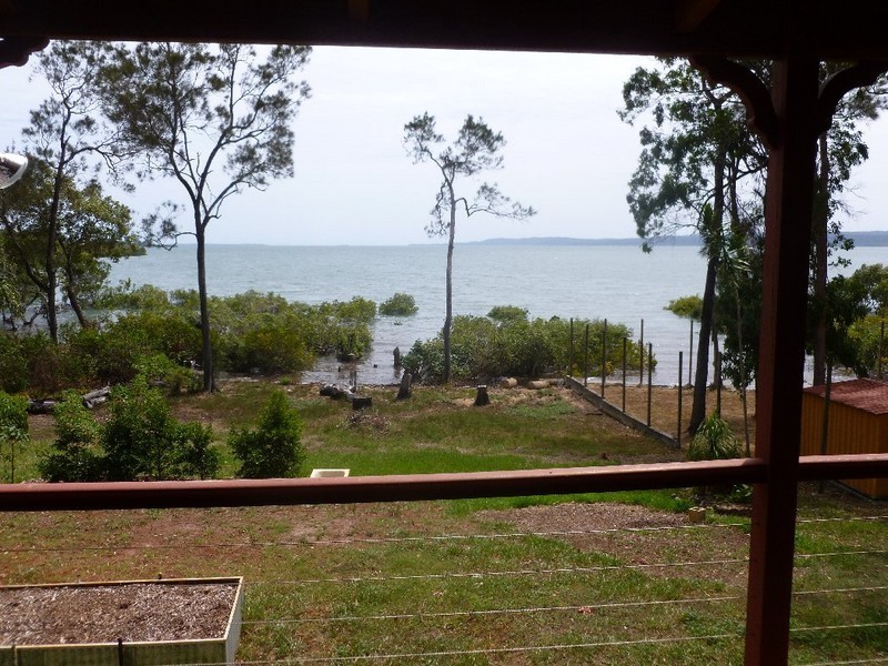 45 BLUE BAY CRESCENT, Macleay Island QLD 4184