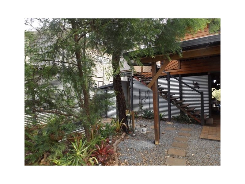 172  TREASURE ISLAND – PET FRIENDLY, Karragarra Island QLD 4184