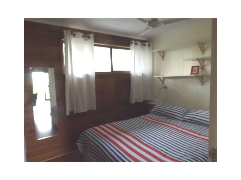 172  TREASURE ISLAND – PET FRIENDLY, Karragarra Island QLD 4184