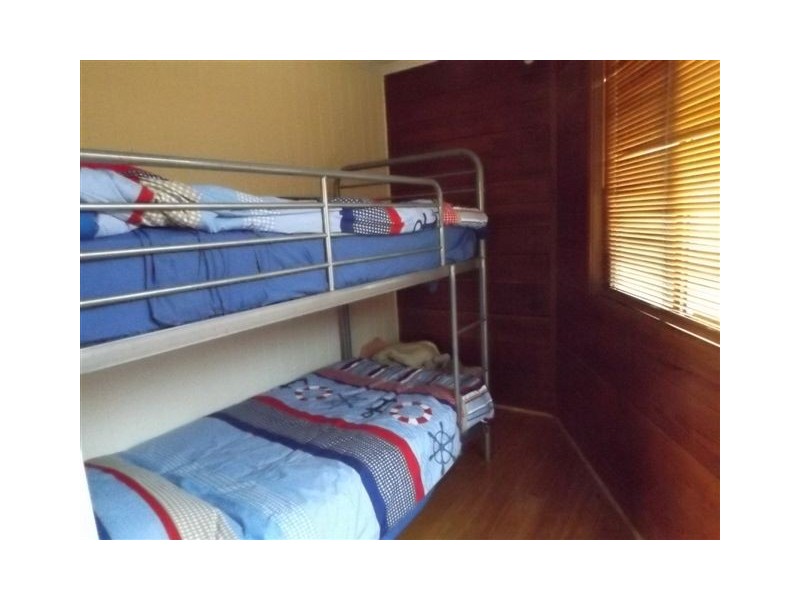 172  TREASURE ISLAND – PET FRIENDLY, Karragarra Island QLD 4184