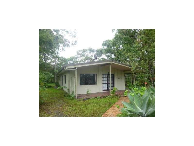 28 HIGH CENTRAL ROAD, Macleay Island QLD 4184