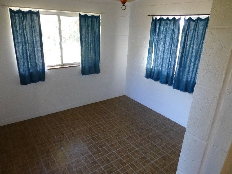 28 HIGH CENTRAL ROAD, Macleay Island QLD 4184