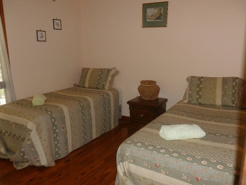 30 KIM CRESCENT – HOLIDAY LET, Macleay Island QLD 4184