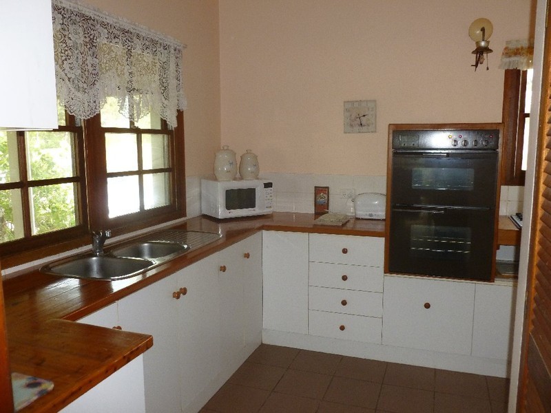 30 KIM CRESCENT – HOLIDAY LET, Macleay Island QLD 4184