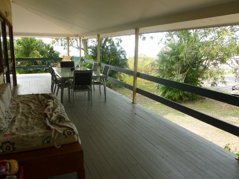 30 KIM CRESCENT – HOLIDAY LET, Macleay Island QLD 4184