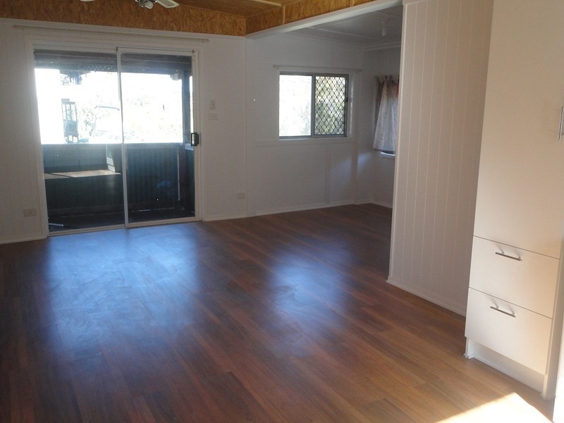 8 CLUAN, Macleay Island QLD 4184