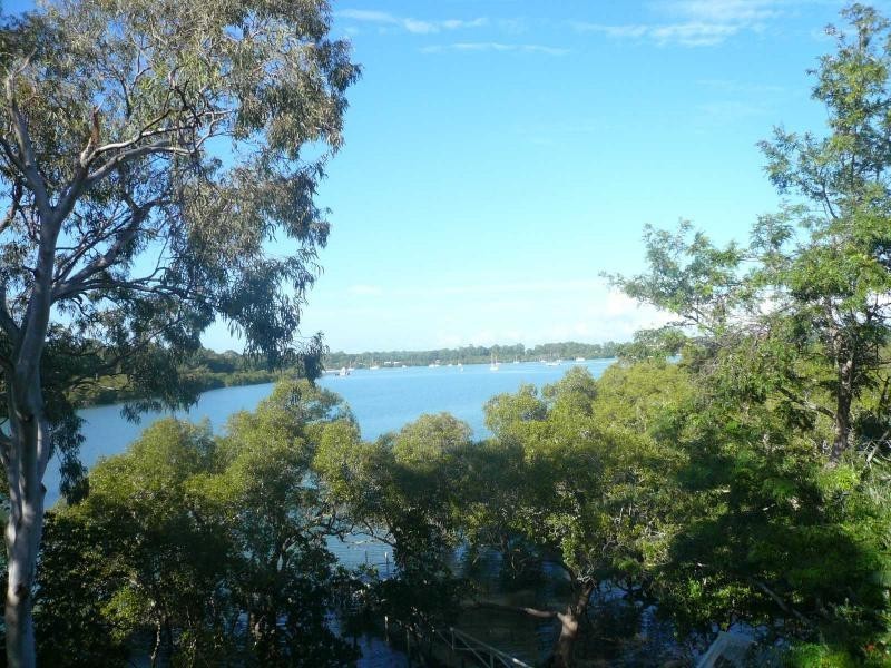 30 Deviot, Macleay Island QLD 4184