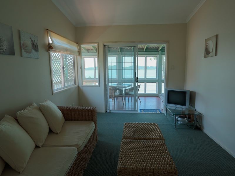 40 Resthaven, Lamb Island QLD 4184