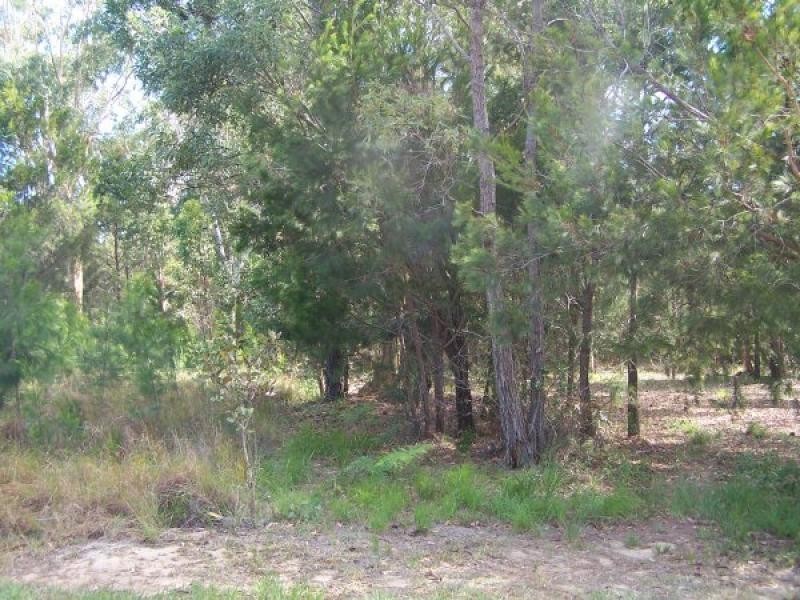 2 Aruma Street, Macleay Island QLD 4184