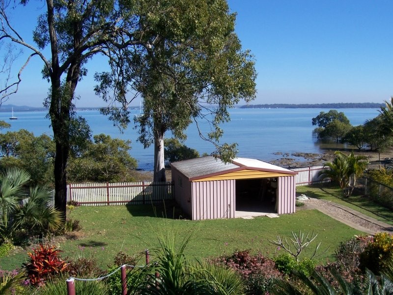 59 Coondooroopa Drive, Macleay Island QLD 4184