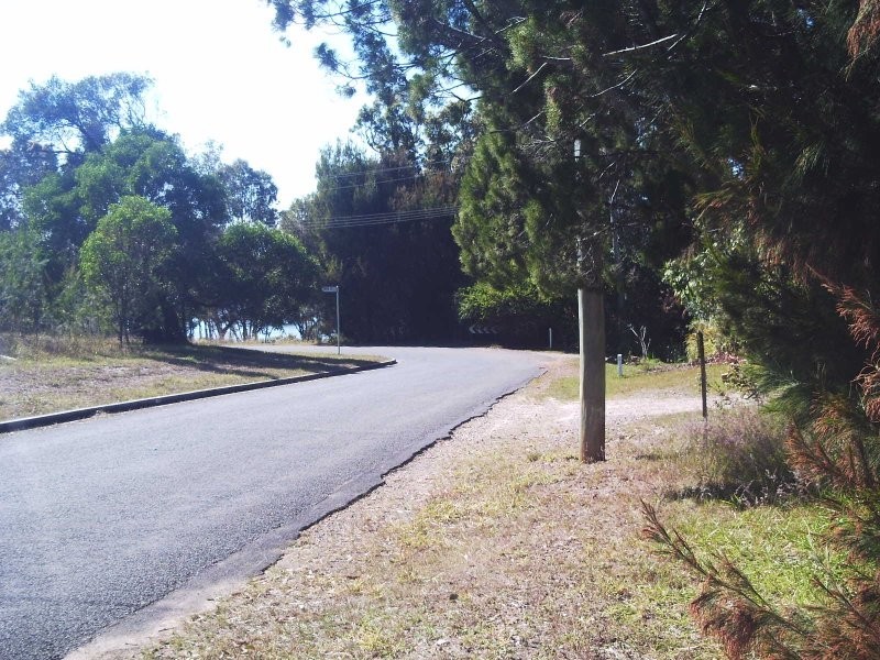 66 Francis St, Macleay Island QLD 4184