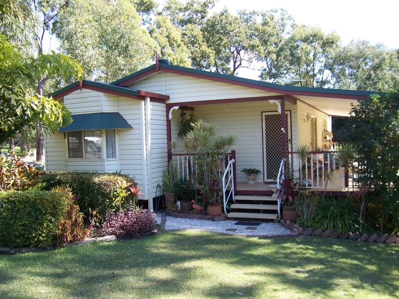 19 Alkira St, Macleay Island QLD 4184