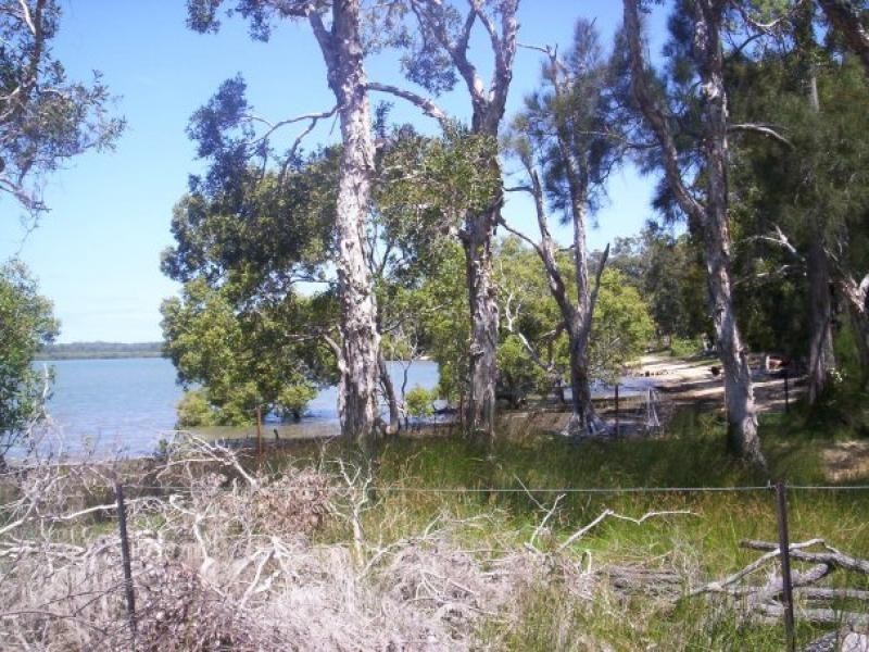 38 Nunkeri Drive, Macleay Island QLD 4184