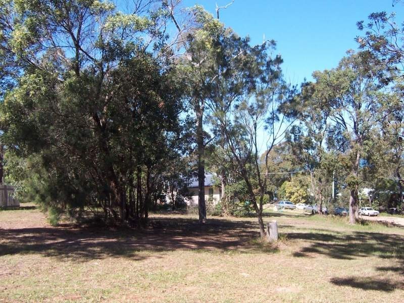 10 RAY STREET, Macleay Island QLD 4184