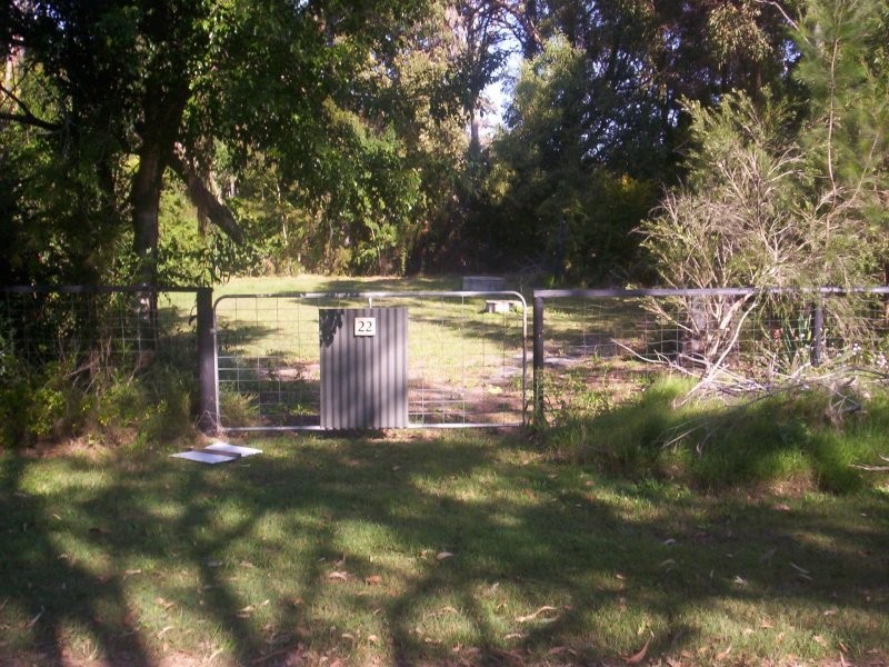22 Mango Crescent, Macleay Island QLD 4184