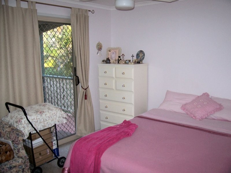 37 KARDINIA STREET, Macleay Island QLD 4184