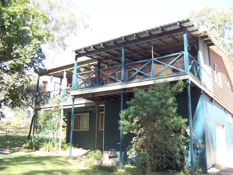 21 ALKIRA STREET, Macleay Island QLD 4184