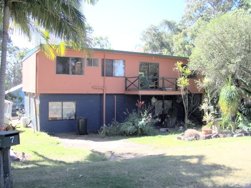 7 DOUBLE BAY STREET, Perulpa Island QLD 4184