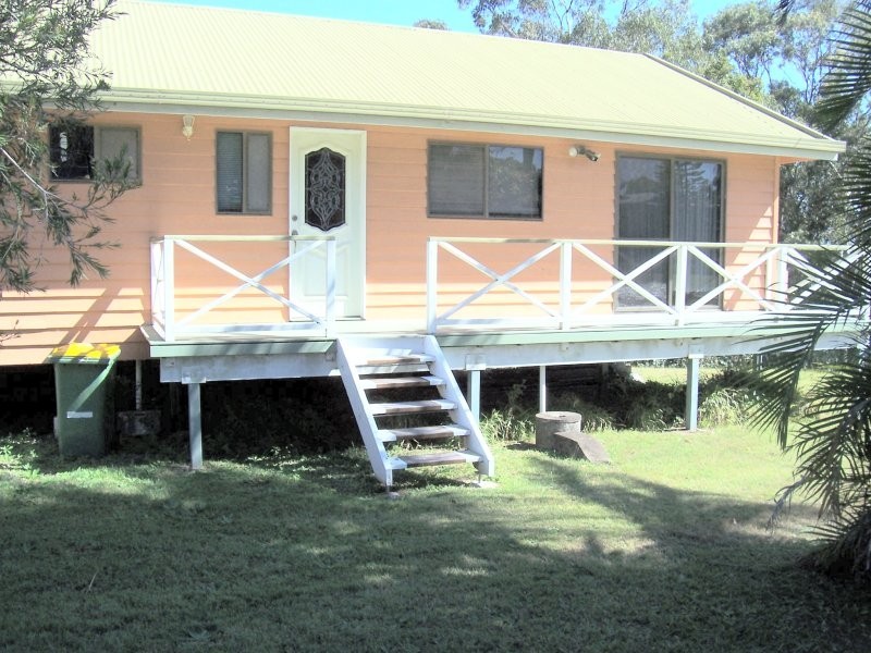 18 KIM CRES, Macleay Island QLD 4184