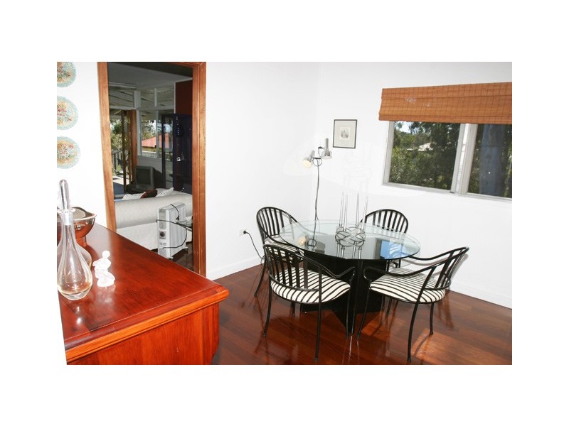 64 Charles Terrace, Macleay Island QLD 4184