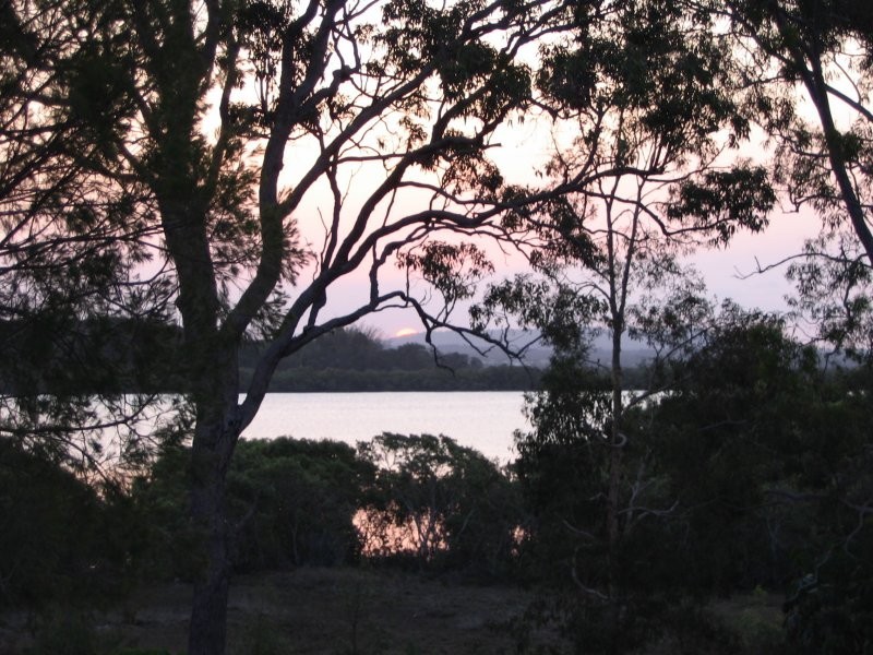 64 Charles Terrace, Macleay Island QLD 4184
