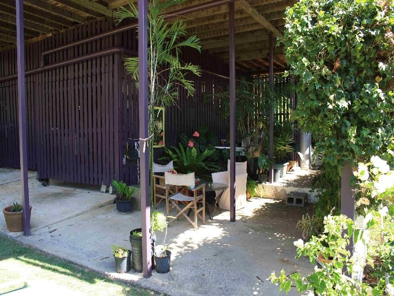 64 Charles Terrace, Macleay Island QLD 4184
