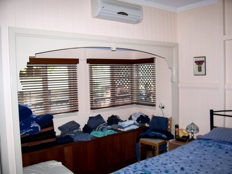15 ORANA STREET, Macleay Island QLD 4184