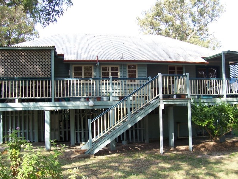 15 ORANA STREET, Macleay Island QLD 4184