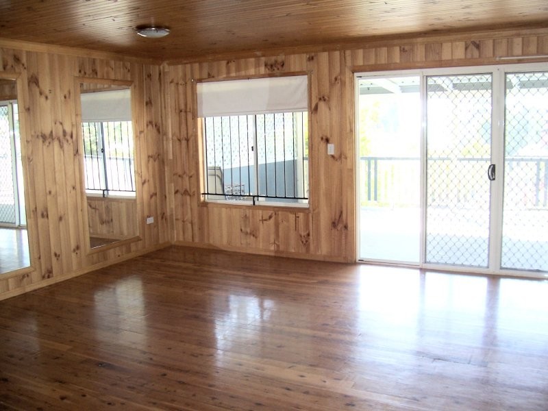 194 Kate St, Macleay Island QLD 4184