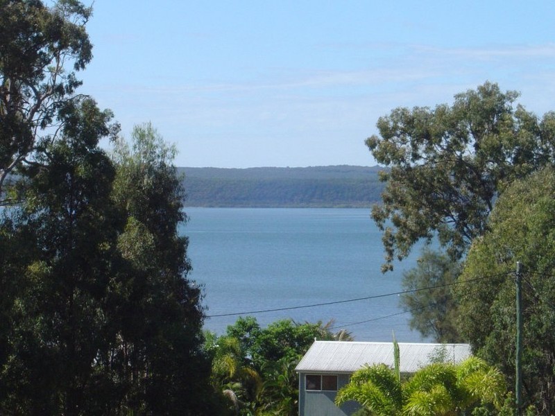 194 Kate St, Macleay Island QLD 4184