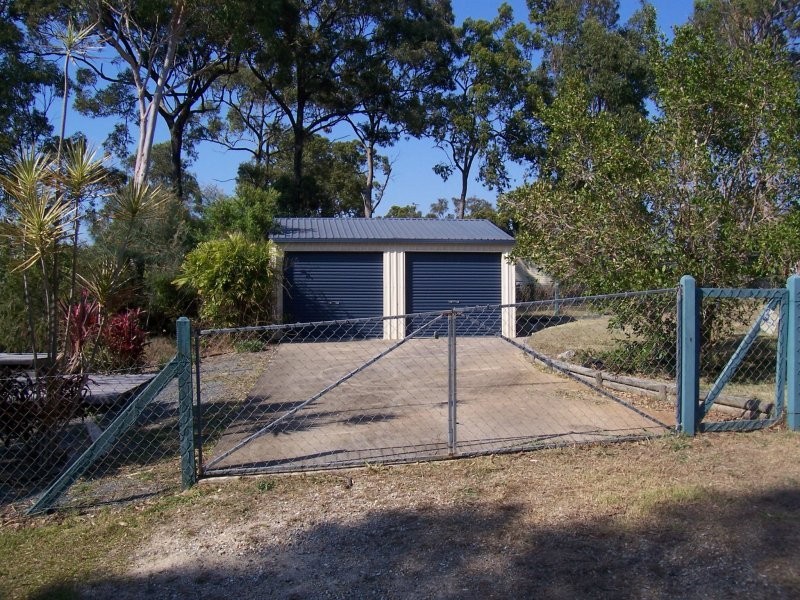 194 Kate St, Macleay Island QLD 4184