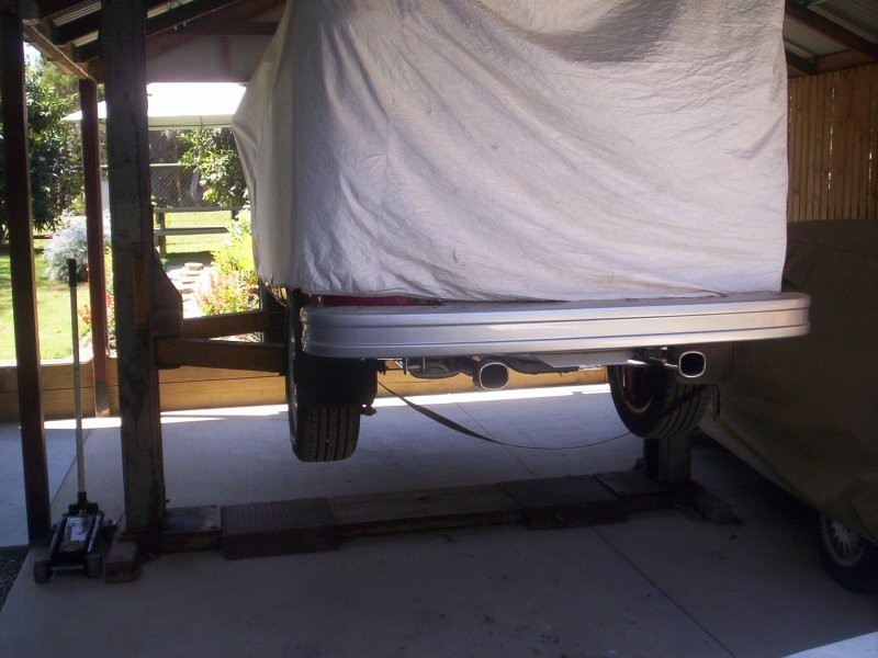 9 Kalara St, Macleay Island QLD 4184