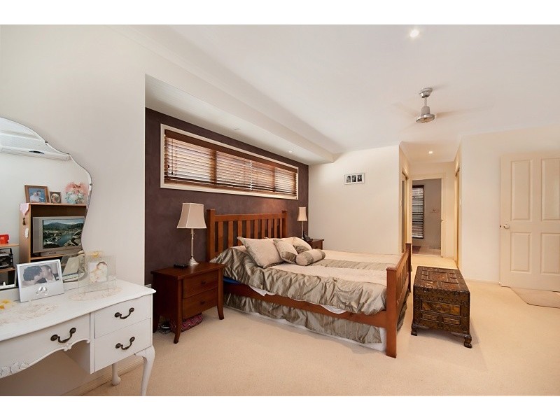 2 PRESIDENT TCE, Macleay Island QLD 4184