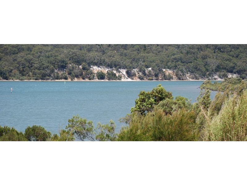 57 Seaward Dve, Russell Island QLD 4184