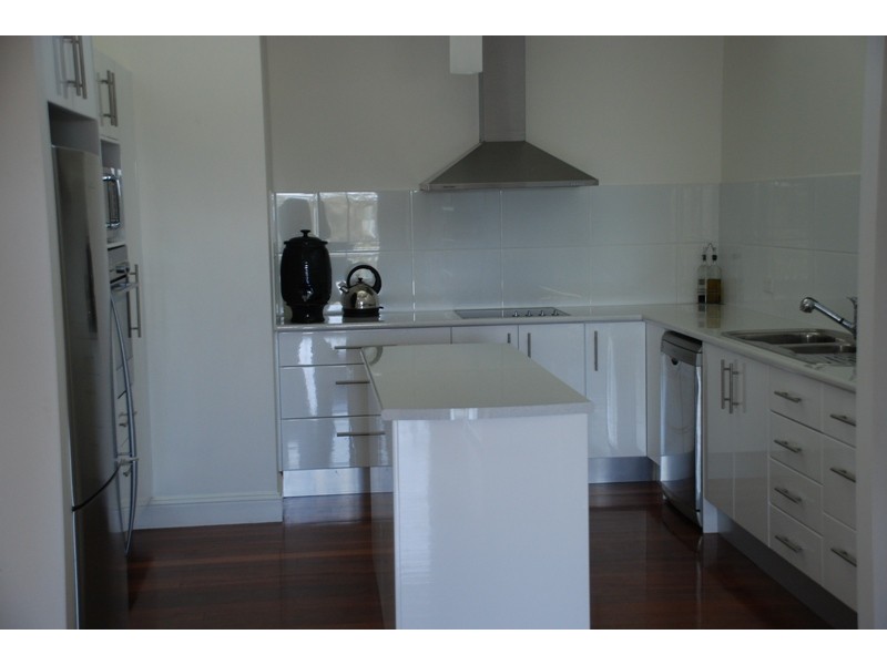 57 Seaward Dve, Russell Island QLD 4184