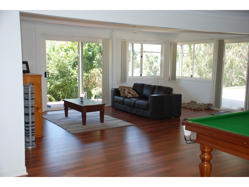 57 Seaward Dve, Russell Island QLD 4184