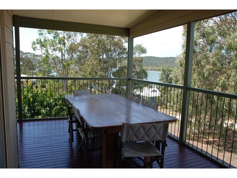 57 Seaward Dve, Russell Island QLD 4184