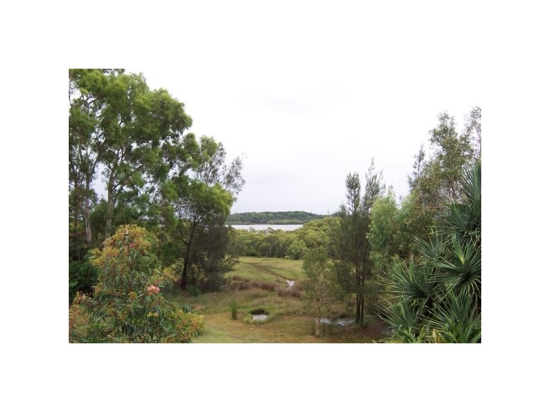 66 Charles Terrace, Macleay Island QLD 4184