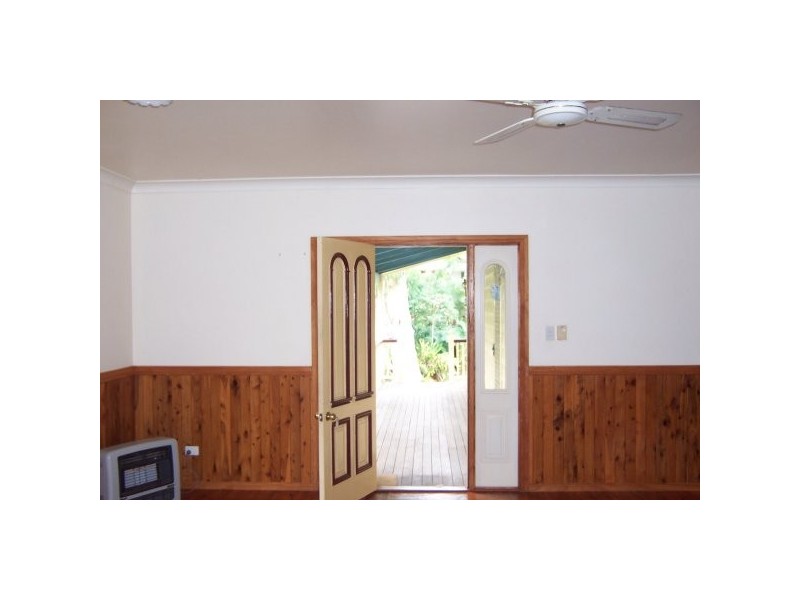 66 Charles Terrace, Macleay Island QLD 4184