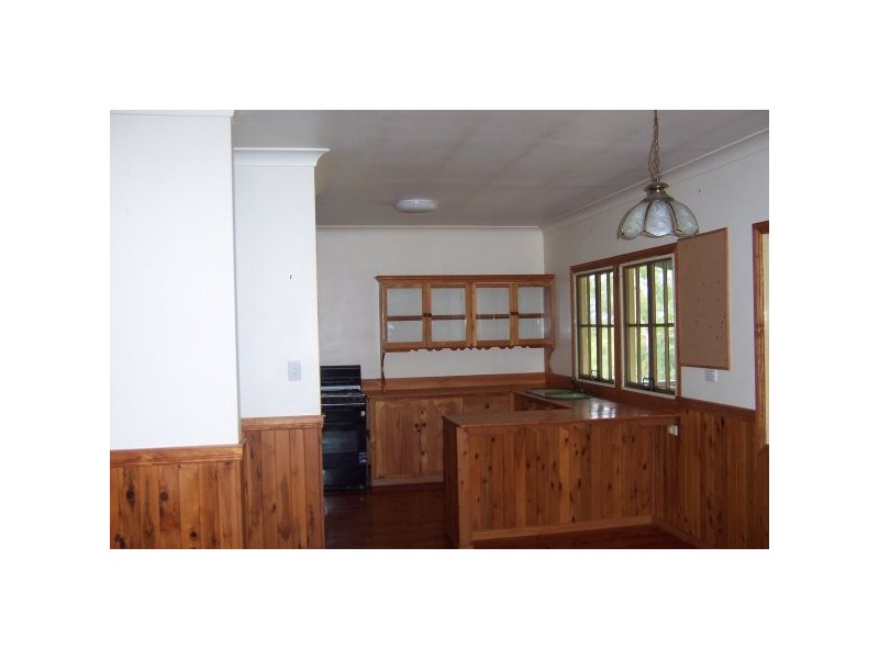 66 Charles Terrace, Macleay Island QLD 4184