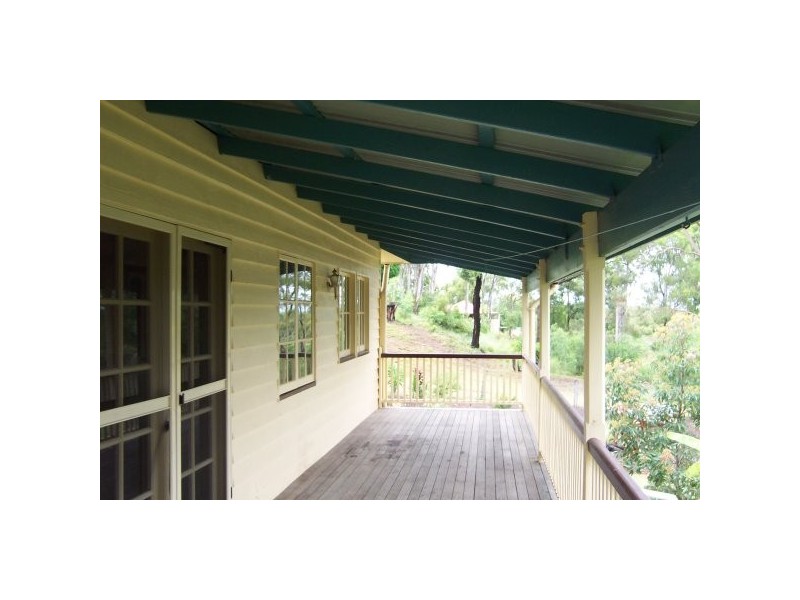 66 Charles Terrace, Macleay Island QLD 4184