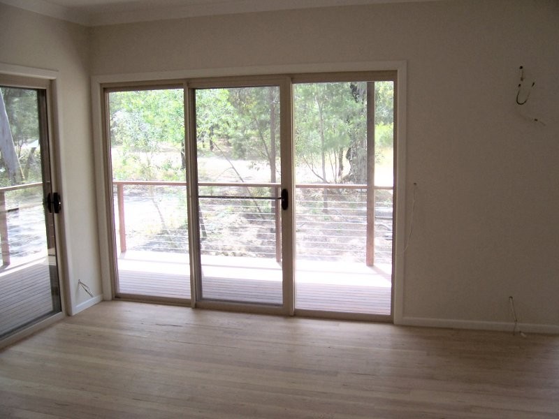 5 Natone St, Macleay Island QLD 4184