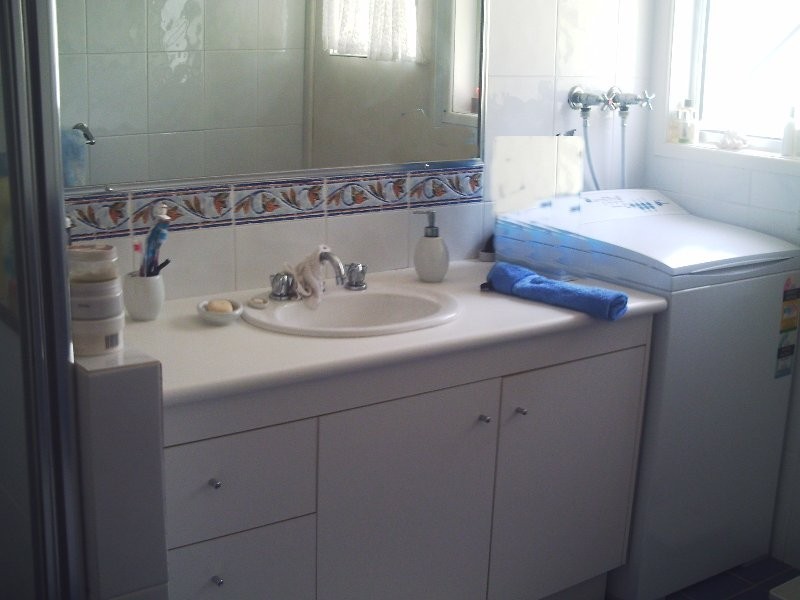 2 Boxwood Ave, Lamb Island QLD 4184