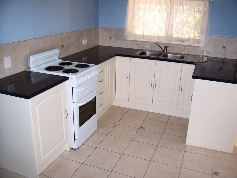 15 Wirralee St, Macleay Island QLD 4184