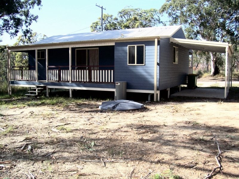 15 Wirralee St, Macleay Island QLD 4184