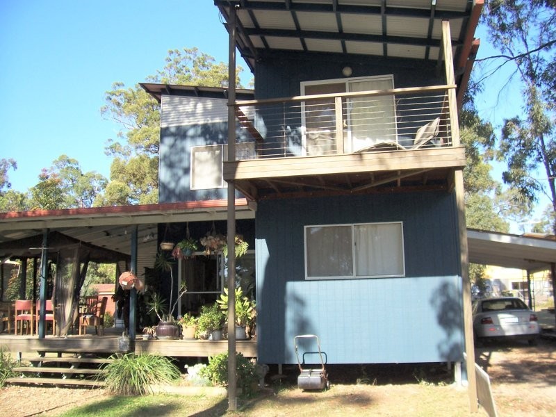 34 COAST RD, Macleay Island QLD 4184