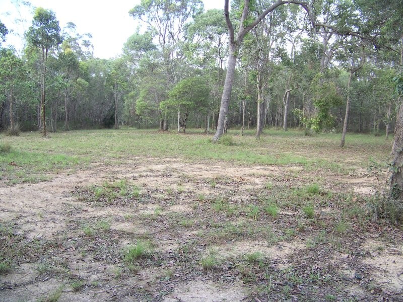 12-14 Pierhaven, Lamb Island QLD 4184